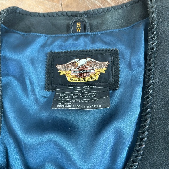 Harley Davison Vest - Picture 3 of 7